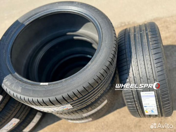 Michelin Pilot Sport 4 SUV 295/40 R22