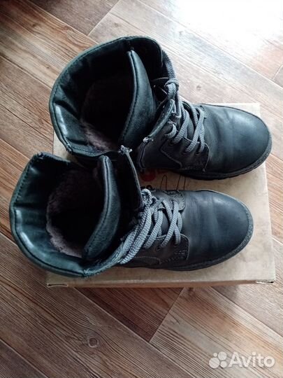 Ботинки зимние 35р