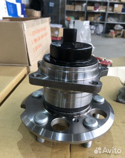 Ступица задняя Toyota Avensis T220 / Rav4 ll A20