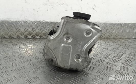 Насос гу бензиновый mercedes benz C-class W204 (LD