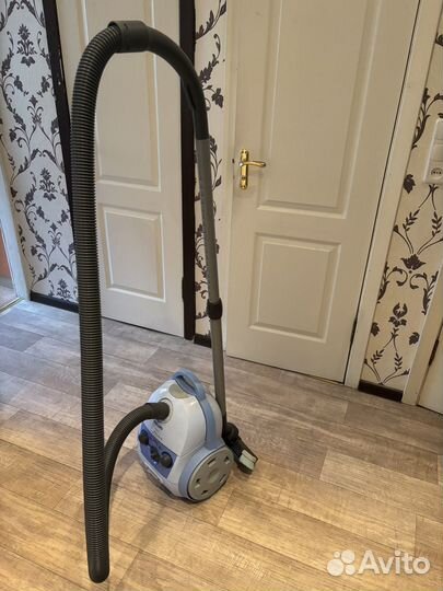 Пылесос phillips FC 9071/01