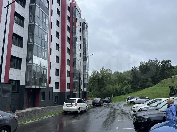 3-к. квартира, 77 м², 4/9 эт.