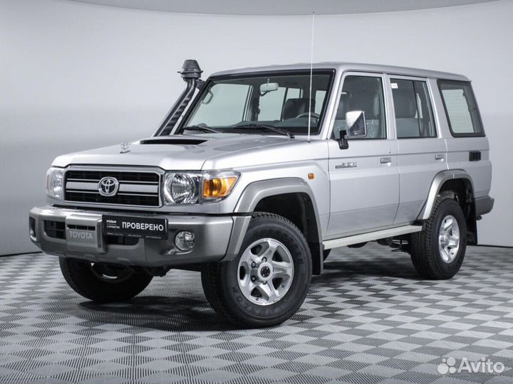 Toyota Land Cruiser 4.5 МТ, 2022, 417 км