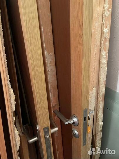 Двери и Пластиковая перегородка