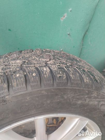 Зимняя резина с дисками Volksvagen 215/65 r16