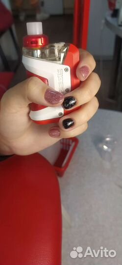 Модель на маникюр с покрытием