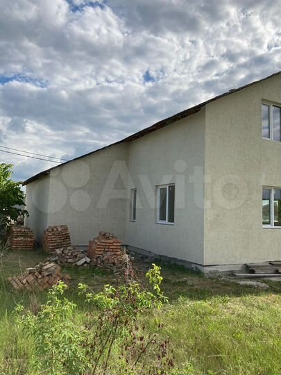 Дом 185 м² на участке 12 сот.