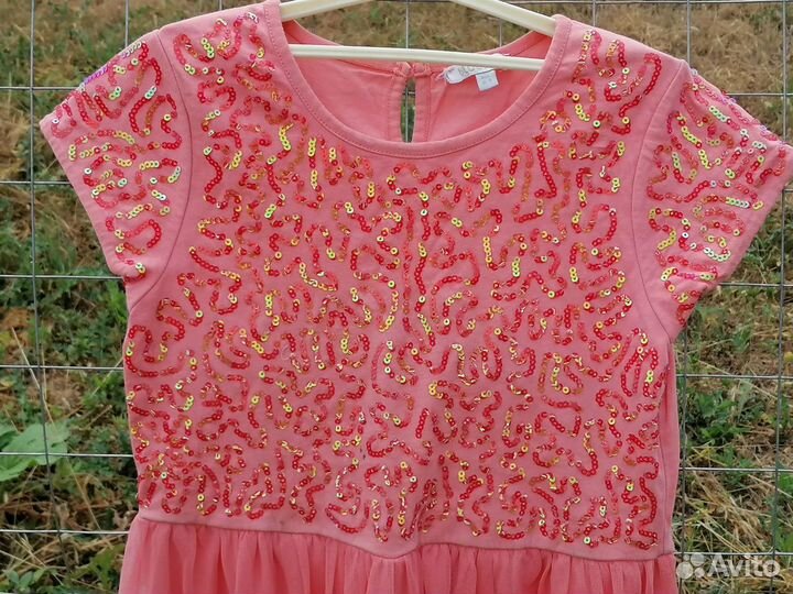 Три платья для девочки 8-9 лет