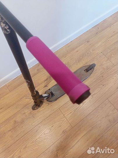 Трюковой самокат tech team