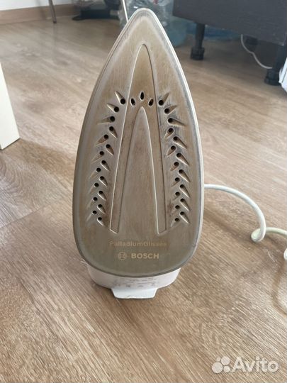 Утюг Bosch Sensixx'x DA 10