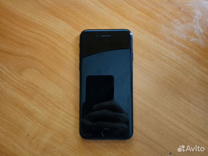 iPhone SE (2020), 128 ГБ
