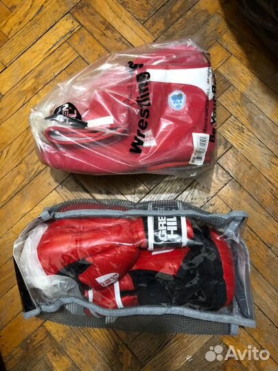 Обувь и перчатки для самбо