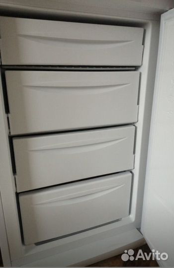 Морозильная камера indesit
