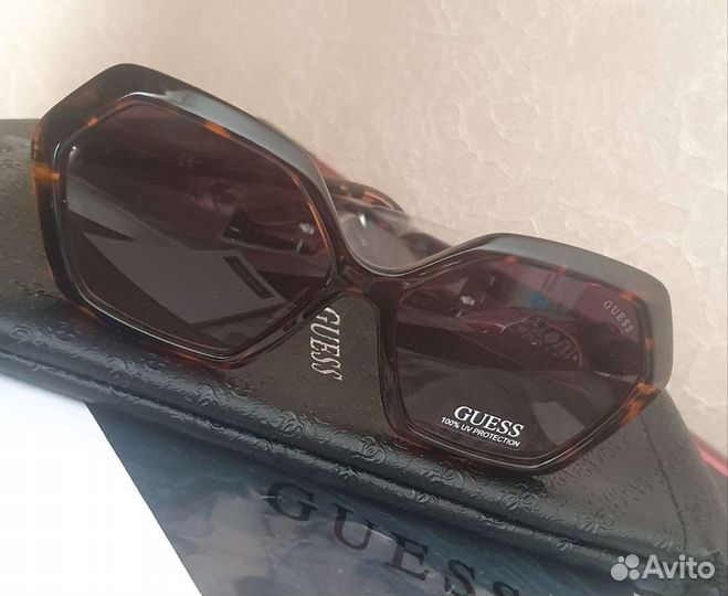 Очки guess оригинал
