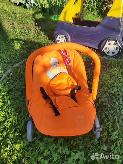 Шезлонг детский