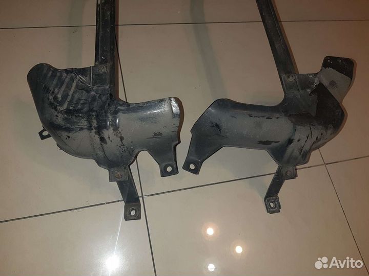 Крепление бензобака Субару Форестер SG 2003-2007г