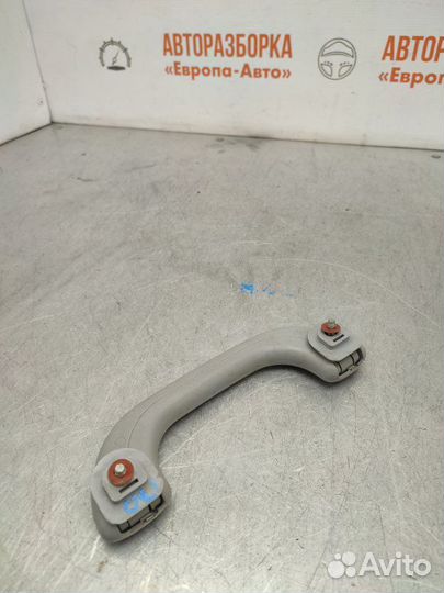 Ручка внутренняя потолочная передняя Hyundai I30