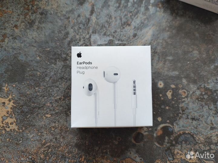 Наушники Apple Earpods