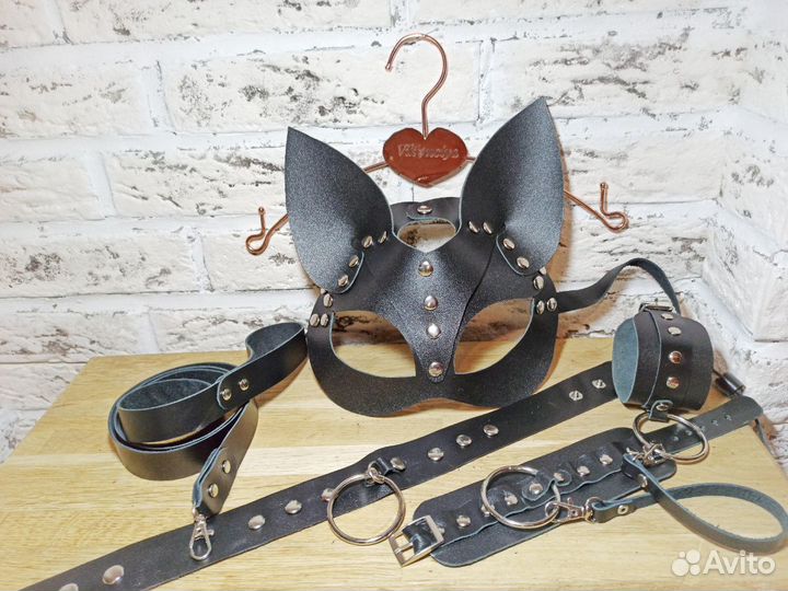 Масочка Лисичка(с чокером и брелком) нат кожа