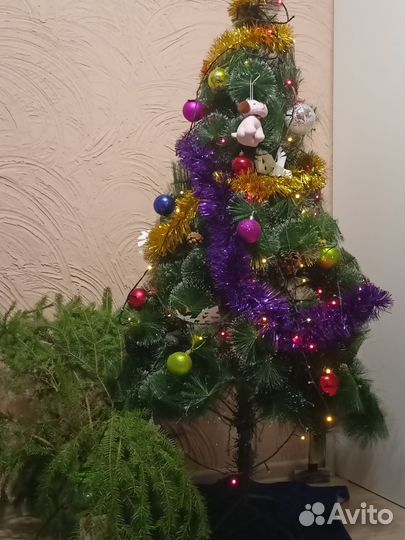 Елка искусственная