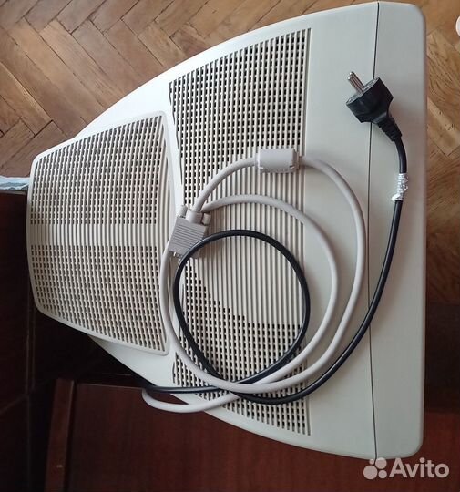 ЭЛТ монитор 19