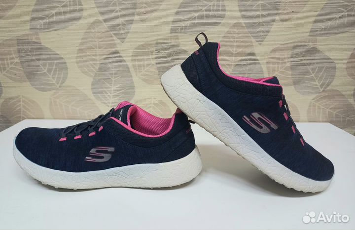 Кроссовки Skechers 24.7 см