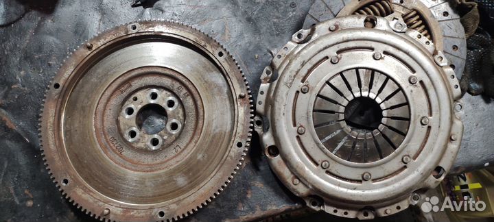 Volkswagen t5 1.9 сцепление
