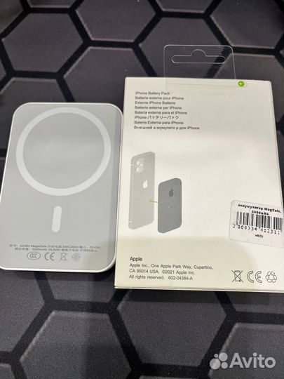 Внешний аккумулятор apple iPhone MagSafe