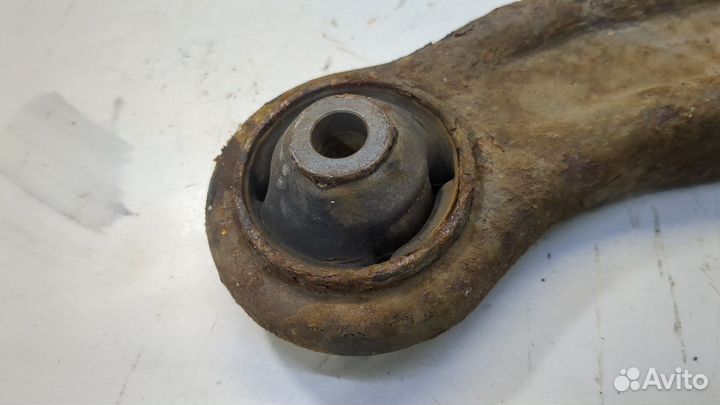 Рычаг подвески Suzuki Grand Vitara, 2010