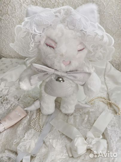 Мягкая игрушка котенок lolita