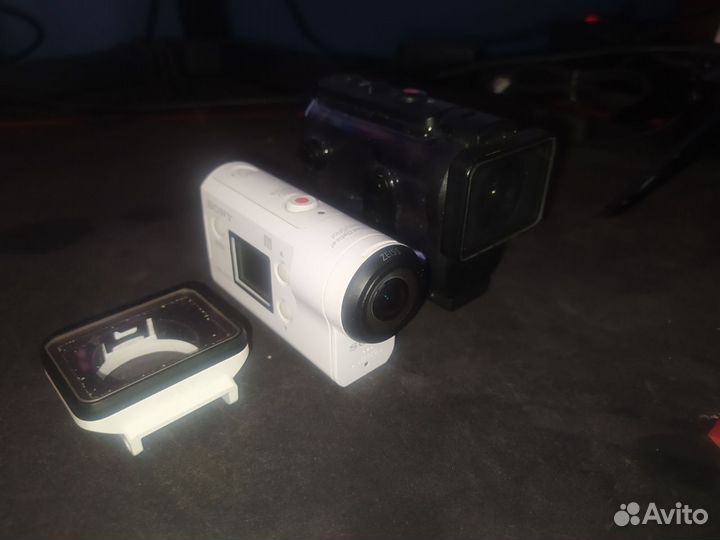 Экшн камера Sony HDR- AS300