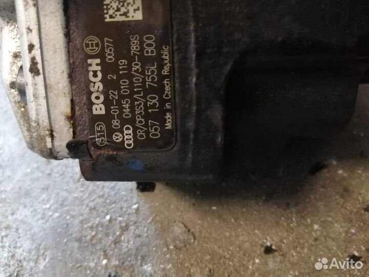 Тнвд насос audi Q7 4.2 4L