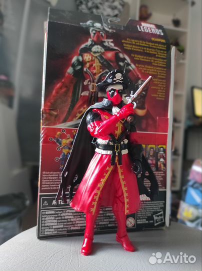 Дэдпул Marvel Legends