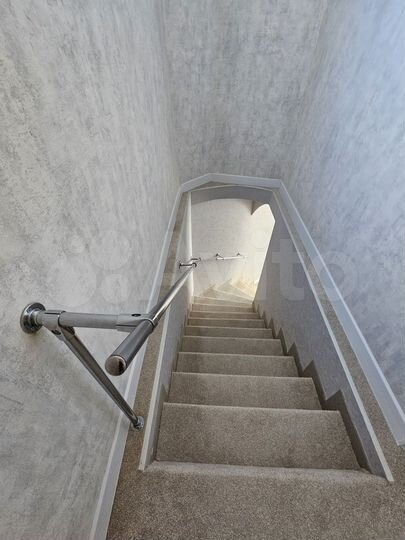 4-к. квартира, 76 м², 2/2 эт.