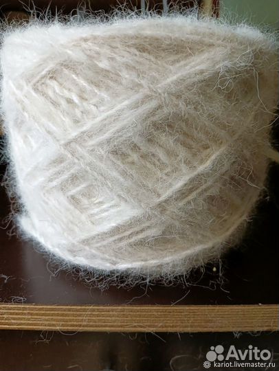 Пряжа из собачьей шерсти ручное прядение