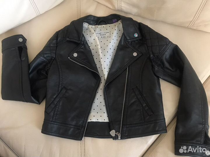 Куртка от 4-7лет