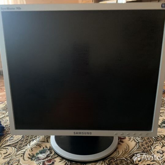 Монитор Samsung