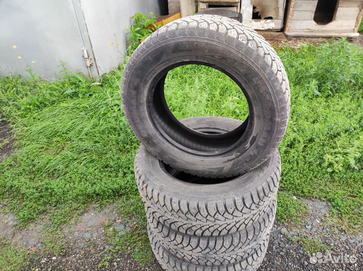 Nordman Nordman 4 215/65 R16