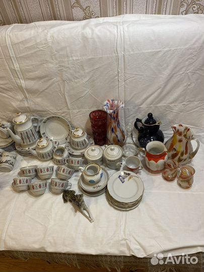 Фарфоровый Чайный сервиз вазы и тд СССР