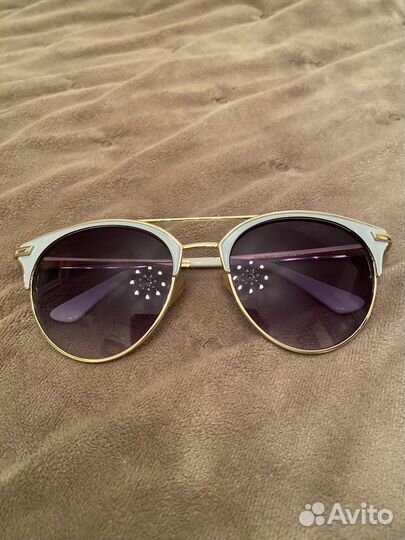 Солнцезащитные очки