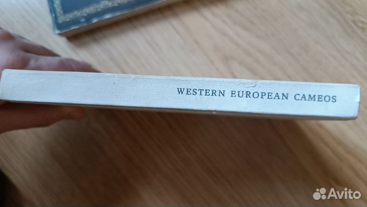 Western european cameos