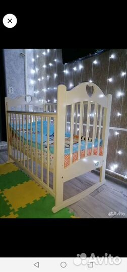 Детская кроватка
