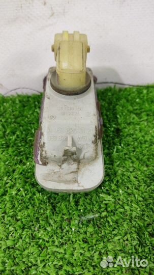 Повторитель Mercedes-Benz Ml W163 кроссовер 4.3