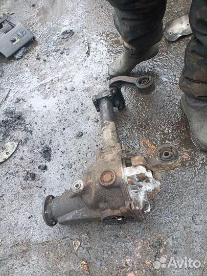 Редуктор переднего моста Kia Sorento 1