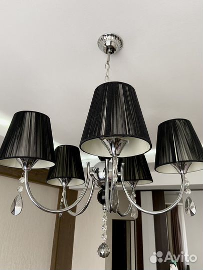 Люстра потолочная