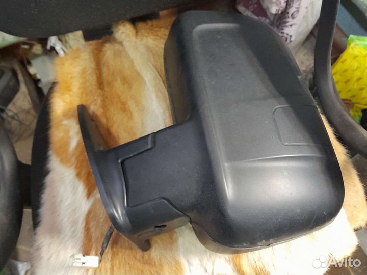 Левое зеркало на газель