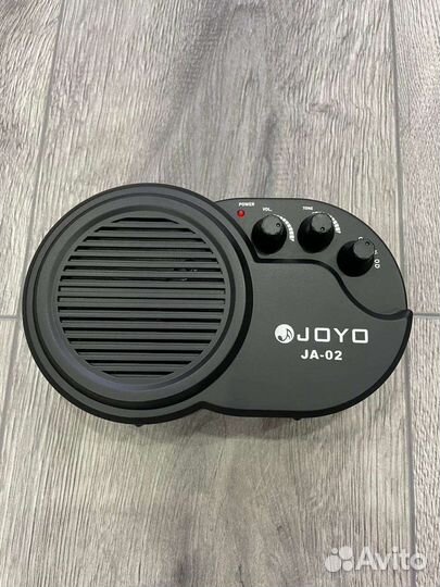 Электрогитара