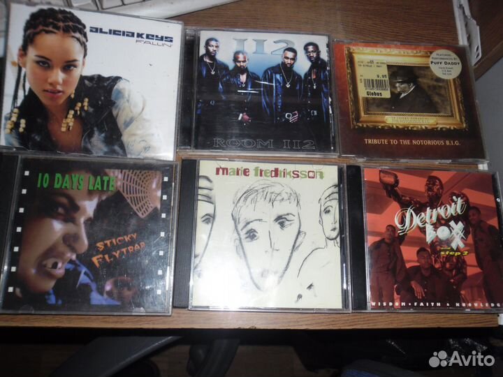 Коллекция фирменных CD