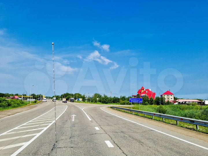 База с новыми складами на участке 1Га