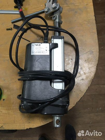 Актуатор линейный linak LA36